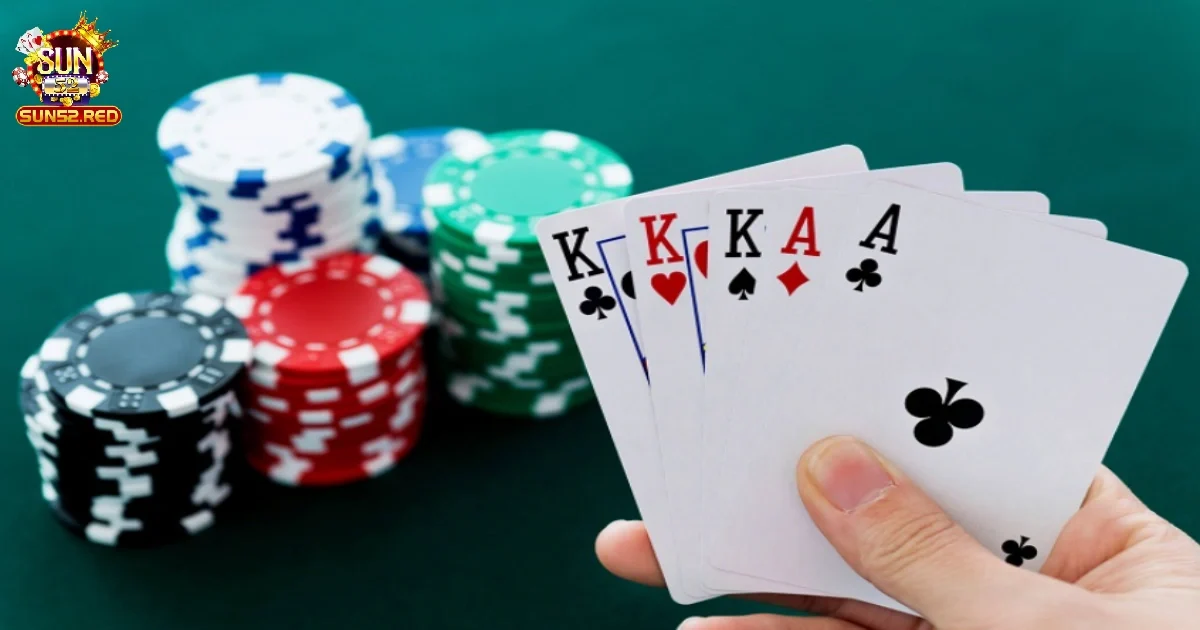 Hướng Dẫn Chơi Bài Catte Nâng Cao Cho Tân Binh Tại Sun52 3 Theo Dõi Cách Chơi của Đối Thủ